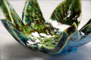 green leaf bowl