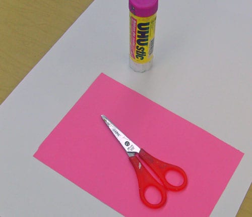 vase and stamped flowers art project for kinder