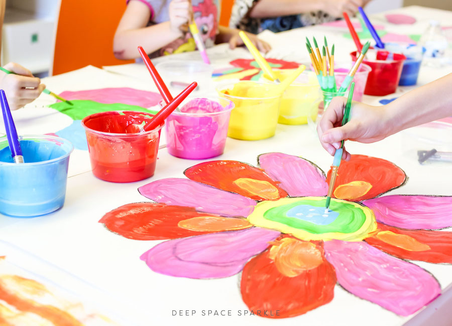 The Eight Tips for Teaching Art to Children