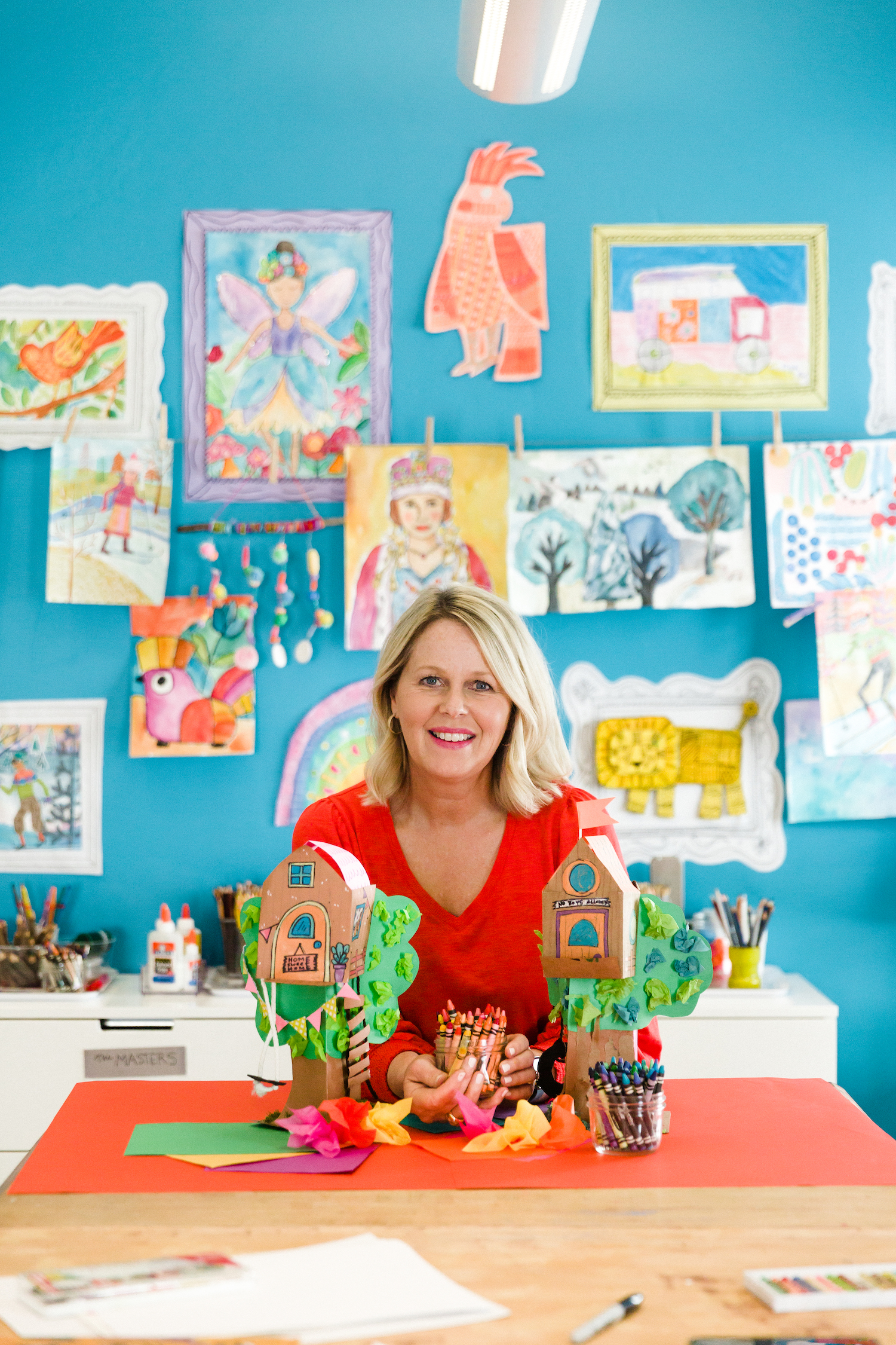 Patty Palmer Art Teacher for Primerry Online Art Classes for Kids